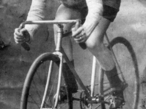 L’unica donna al Giro d’Italia maschile, Alfonsina Strada